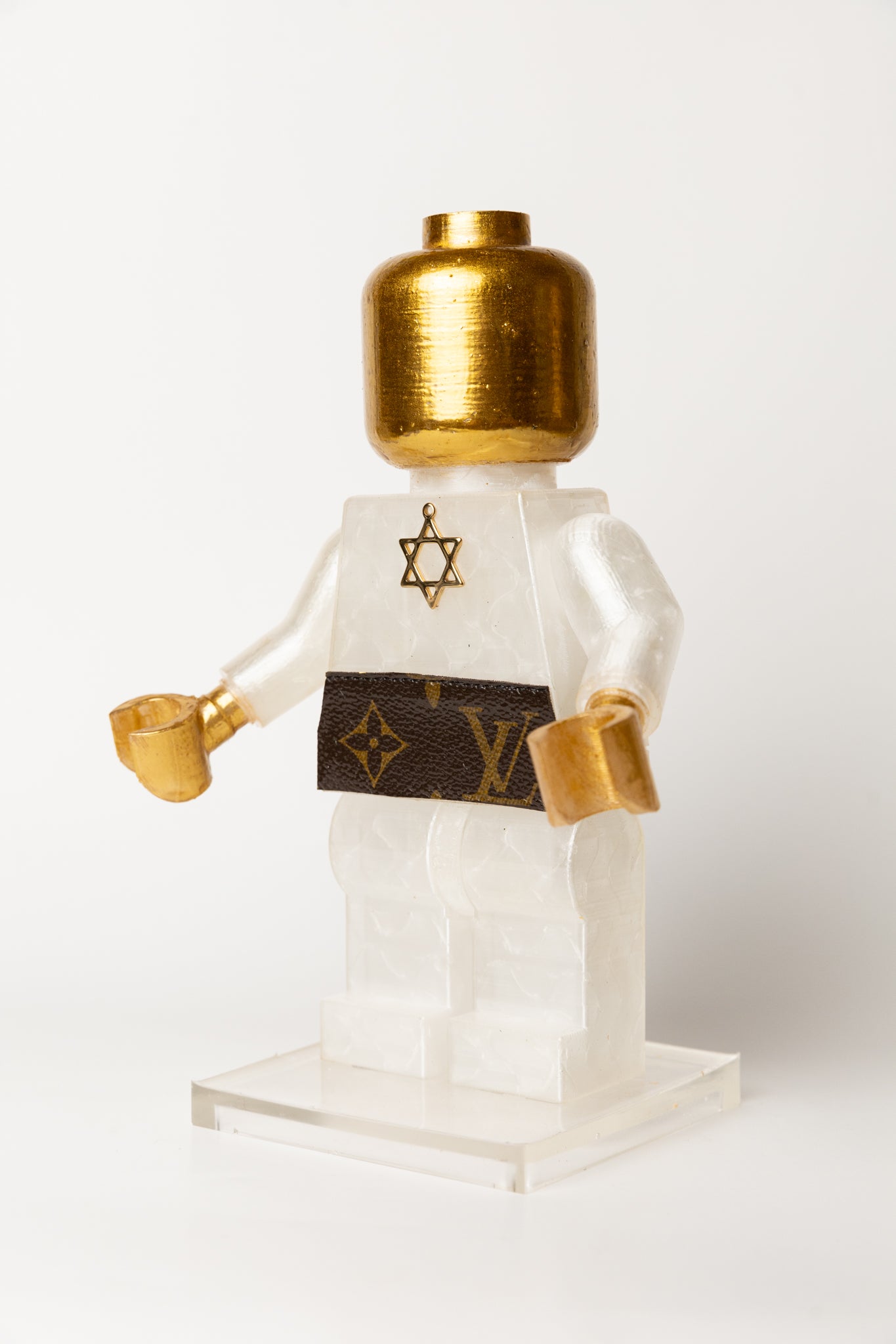 "ZAHAV"