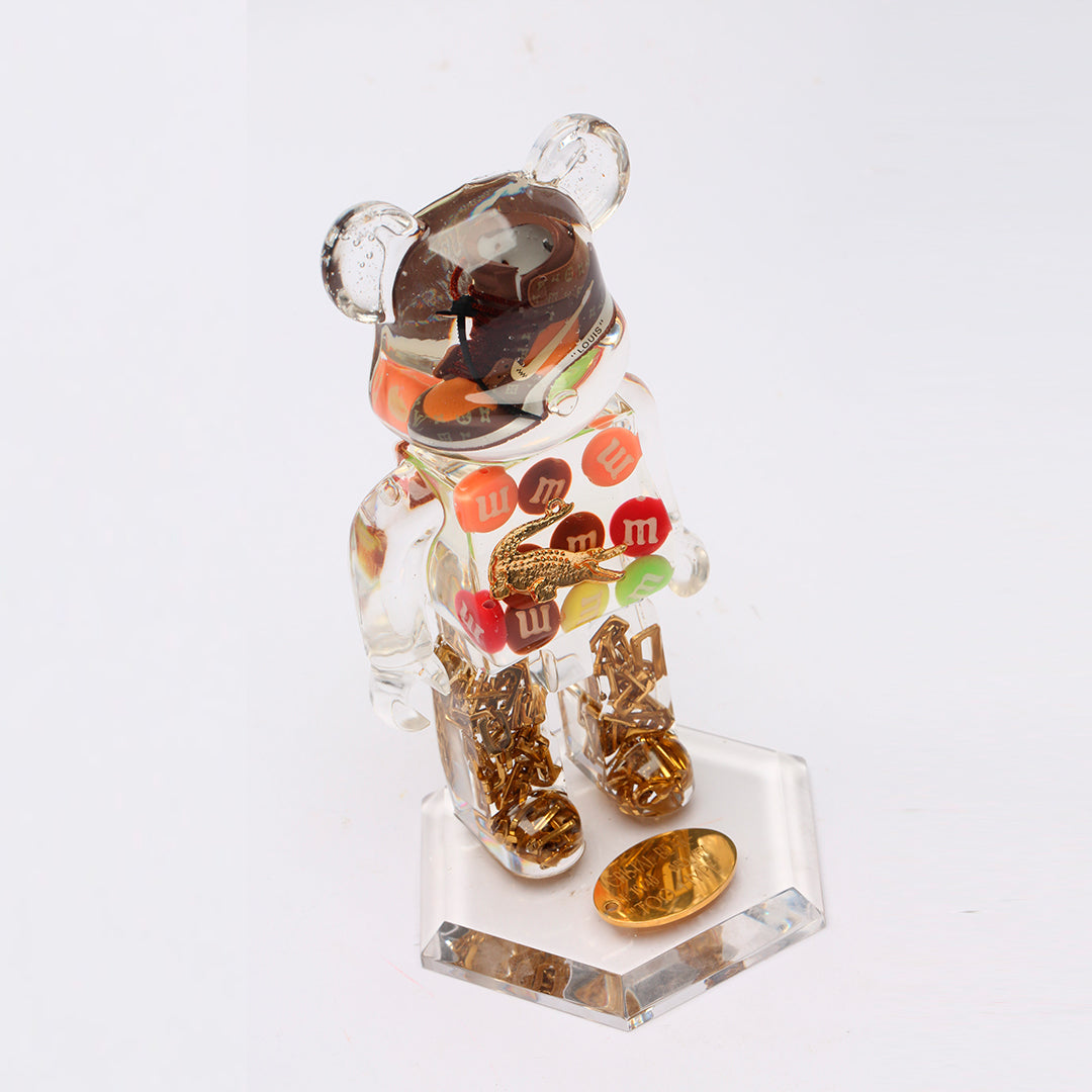 Cristal Bear | 10/40 | “TOO HYPE"