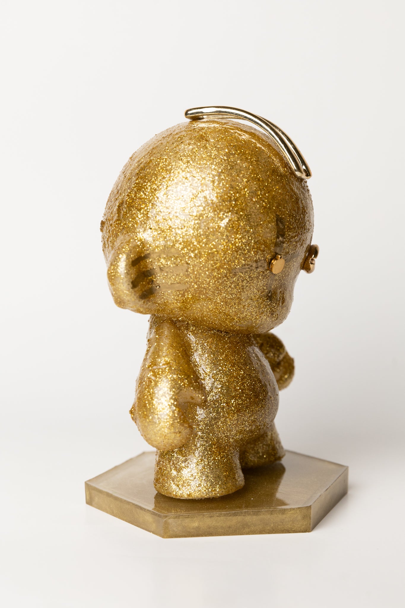 "AUREUS VEIL"