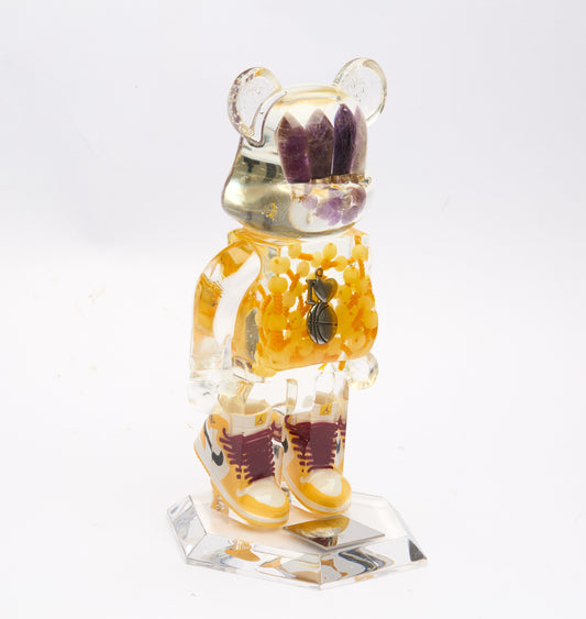 Cristal Bear | 29/40 | “Show Time"