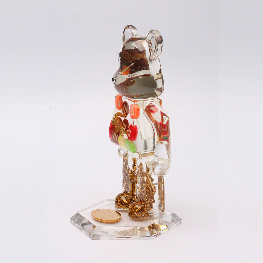 Cristal Bear | 10/40 | “TOO HYPE"