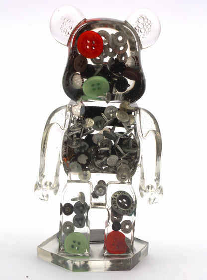 Cristal Bear | 21/40 | “New Look"