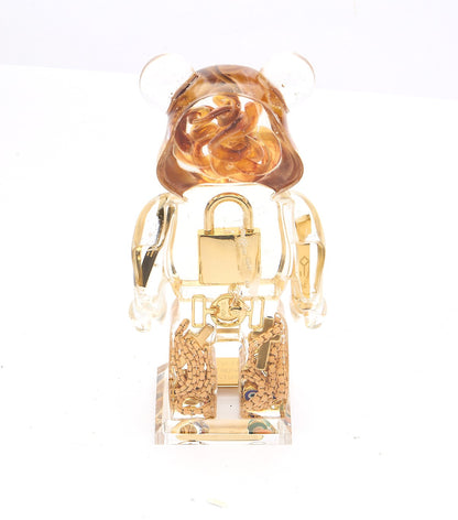 Cristal Bear | 20/40 | “Locked"